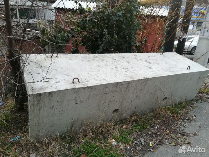 Лоток бетонный