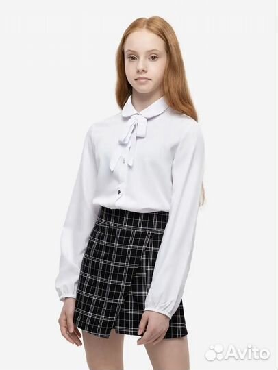 Блузка для девочки школьная 122 (новая)
