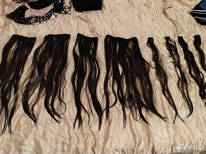 Волосы на заколках