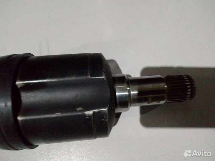 Вал приводной левый