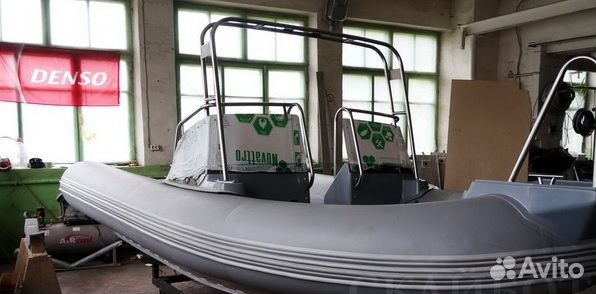 Лодка риб скайбот SB 520 R двухконсольный