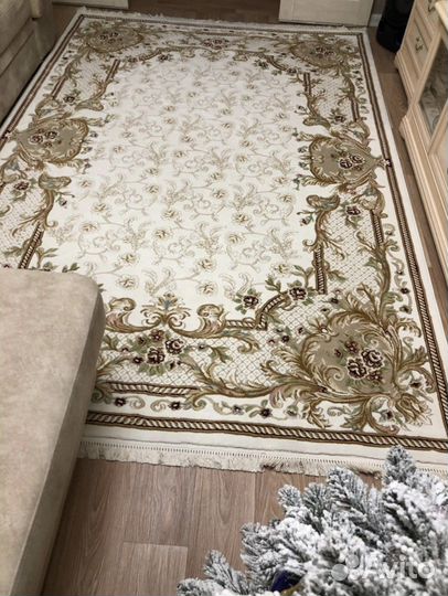 Ковер 2 на 3 новый новый