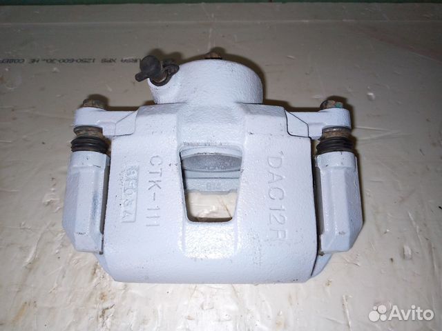 Суппорт передний правый Chevrolet Lacetti