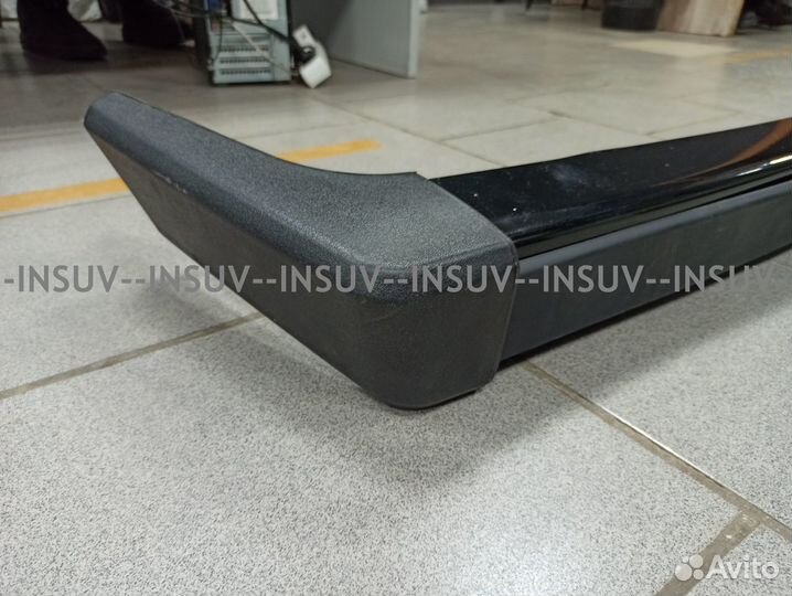 Бампер стальной окрашенный Нива задний