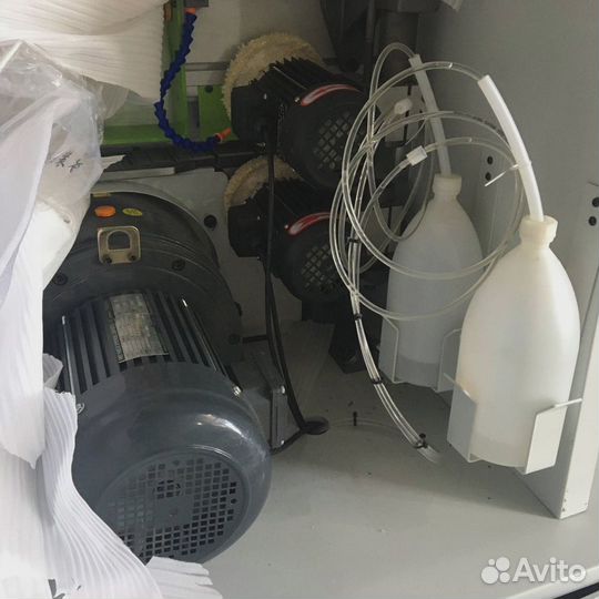 Кромкооблицовочный станок