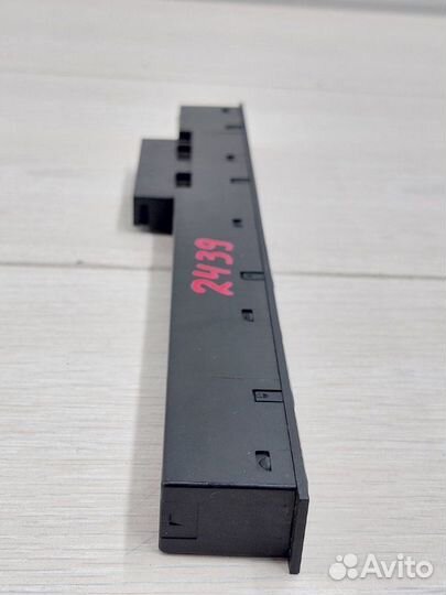 Кнопка антипробуксовочной системы Bmw Х5 E53 M54