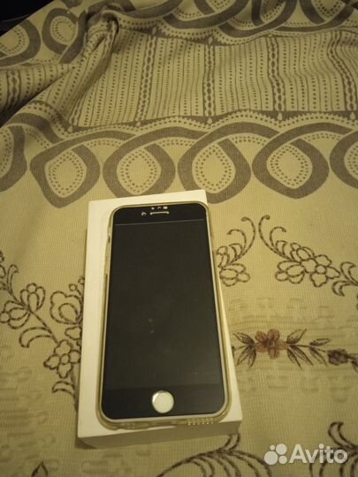 Продам iPhone 6