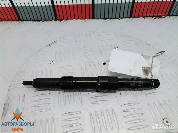 Форсунка Ford Mondeo 3 рест. 2006 1381207