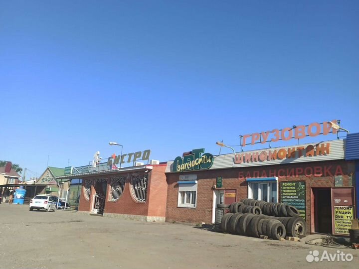 Шиномонтажник