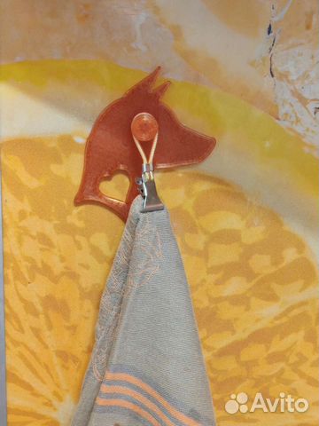 Настенный крючком