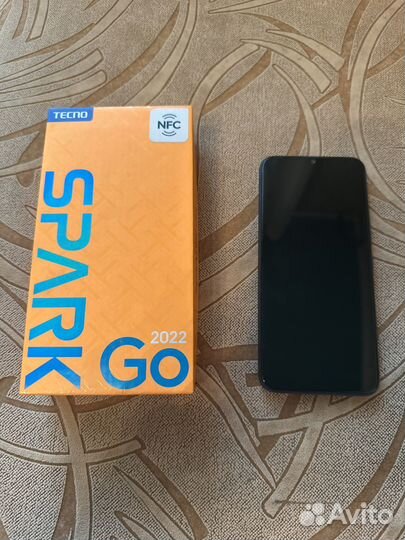Телефон tecno spark GO 2022