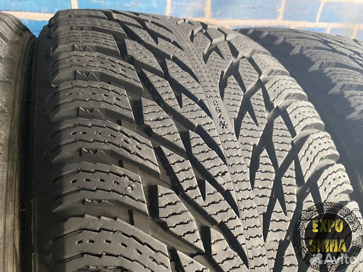 Nokian Tyres Hakkapeliitta R3 SUV 275/40 R21 и 315/35 R21 107T