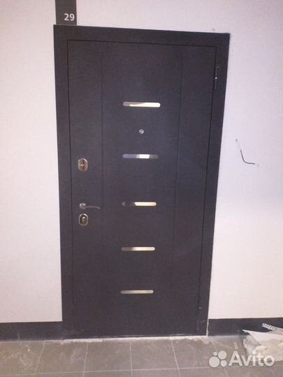 Двери входные металлические