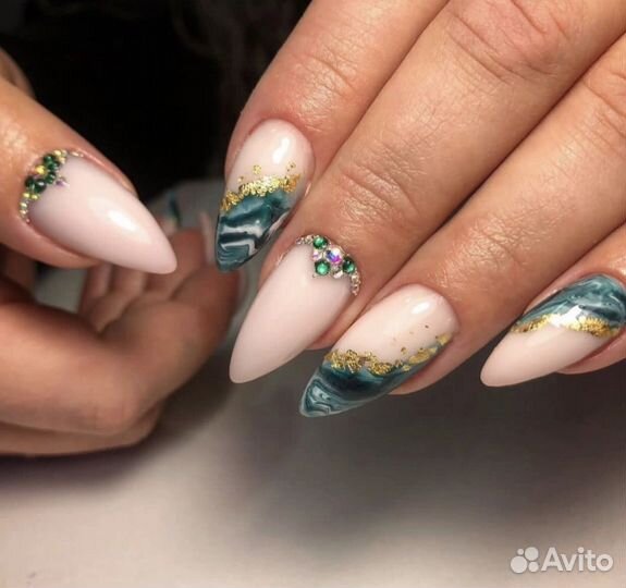 Мастер маникюра