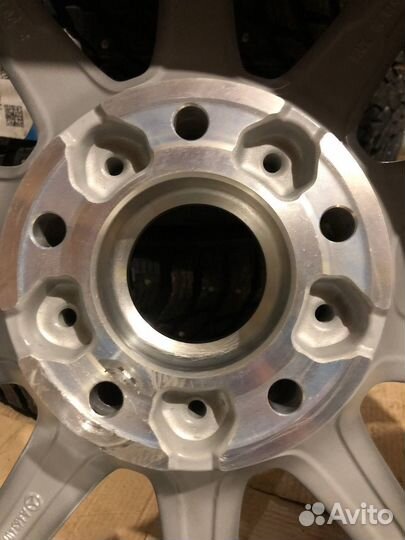 Mercedes G63 новые 20 колеса зима оригинал