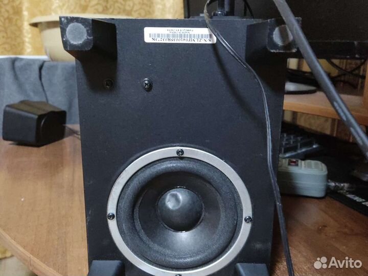 Сабвуфер + колонки creative a120