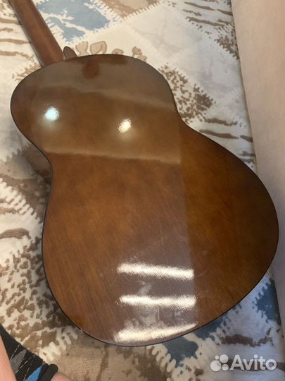 Классическая гитара yamaha c40