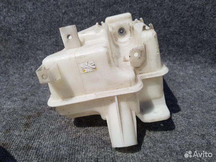 Бачок омывателя Opel Mokka 2015