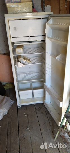 Холодильник бу