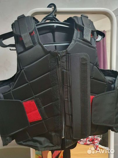 Жилет для конкура