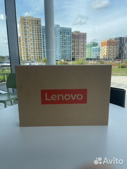 Lenovo 15,6 i3 8 ядер 8gb 256gb RU Новый