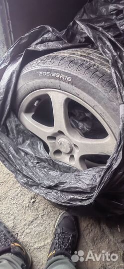 Литые диски r16 5x114 3 бу