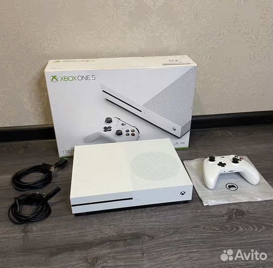 Xbox One S. 400+игр. Гарантия. Доставка