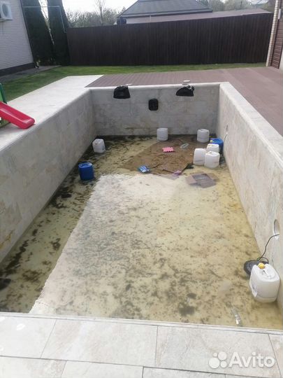 Обслуживание бассейнов