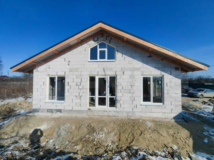 Дом 102 м² на участке 9,3 сот.