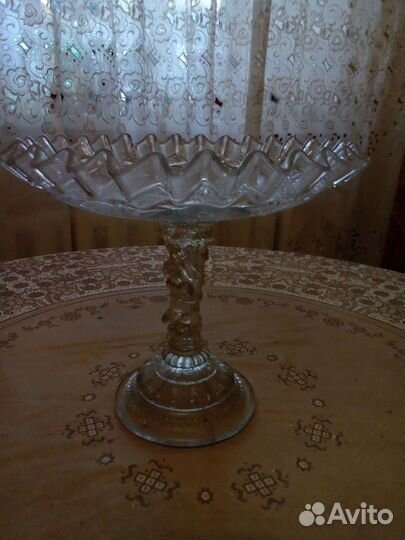 Ваза для фруктов на ножке цветное стекло СССР