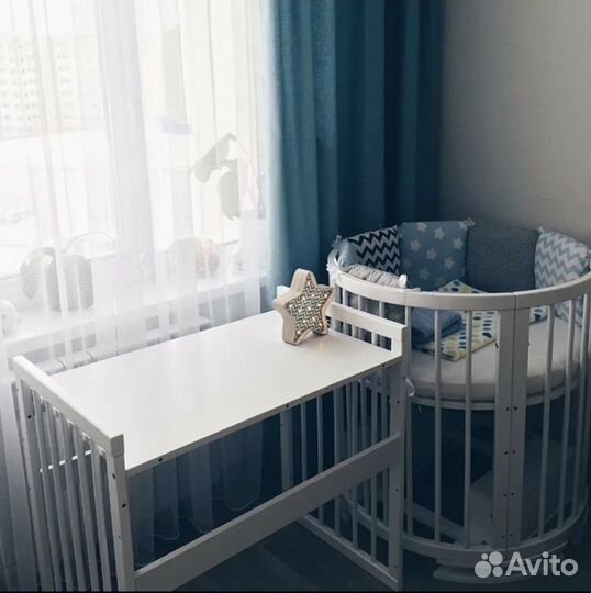 Детская кроватка трансформер с маятником