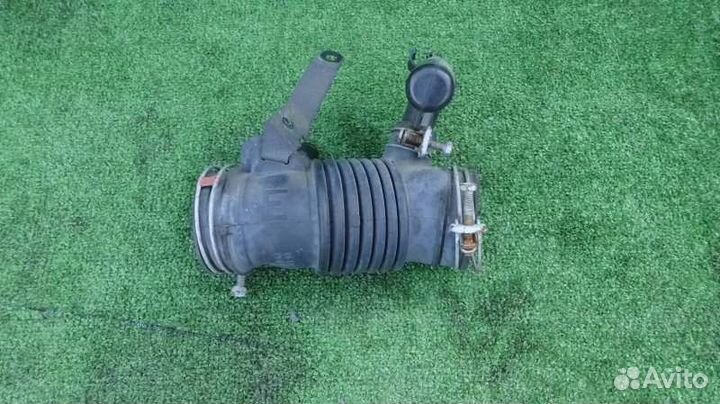 Гофра воздушного фильтра Toyota Corolla Axio