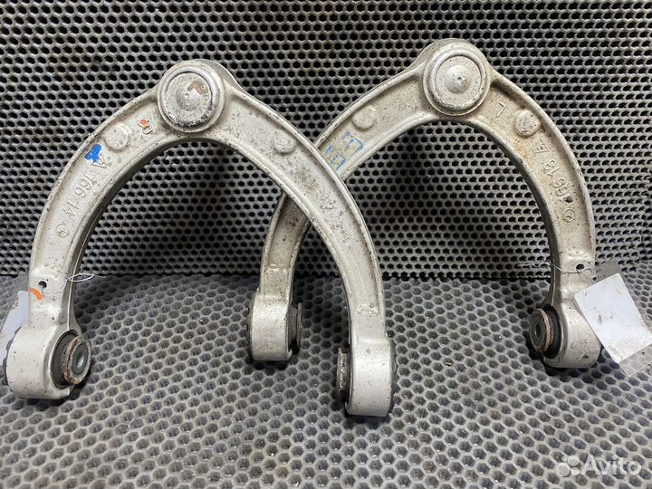 Рычаг передний верхний Мерседес 166 292