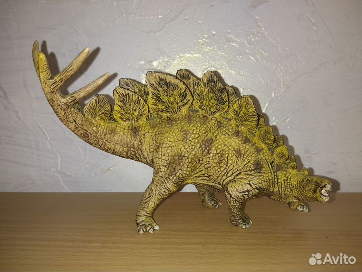 Динозавры и дунклеостей Schleich