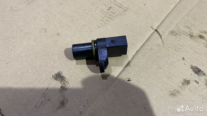 Датчик распредвала выпуск BMW 3 series E90 N46B20