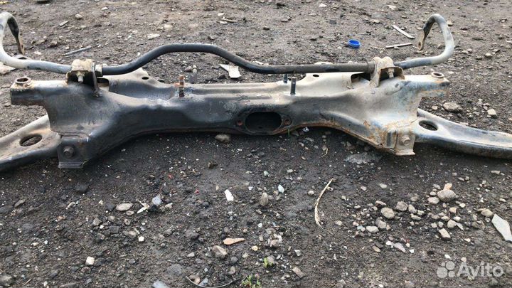 Подрамник Hyundai i20