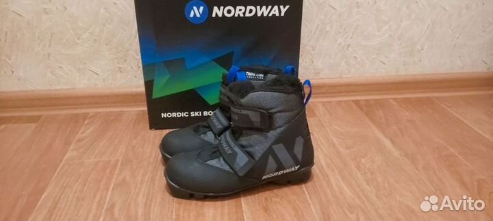 Лыжные ботинки 35 размер