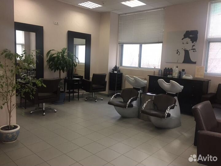 Кресло парикмахера в аренду