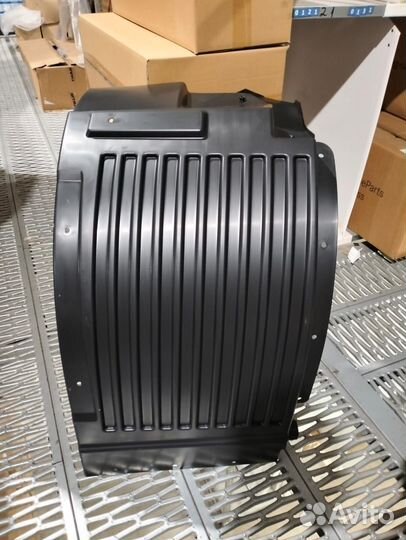 Правый верхний брызговик H4543022400A0