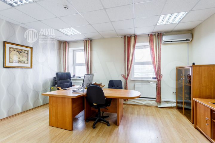 Продам офисное помещение, 771 м²