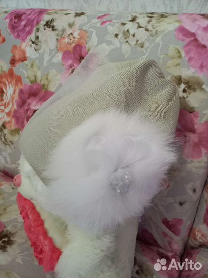 Дизайнерская шапка новая