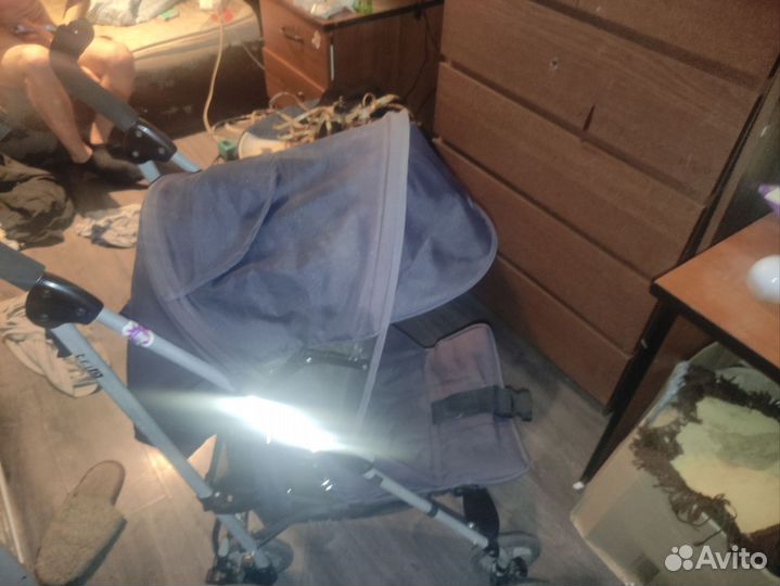 Прогулочная коляска