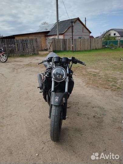 Yamaha Fz 750