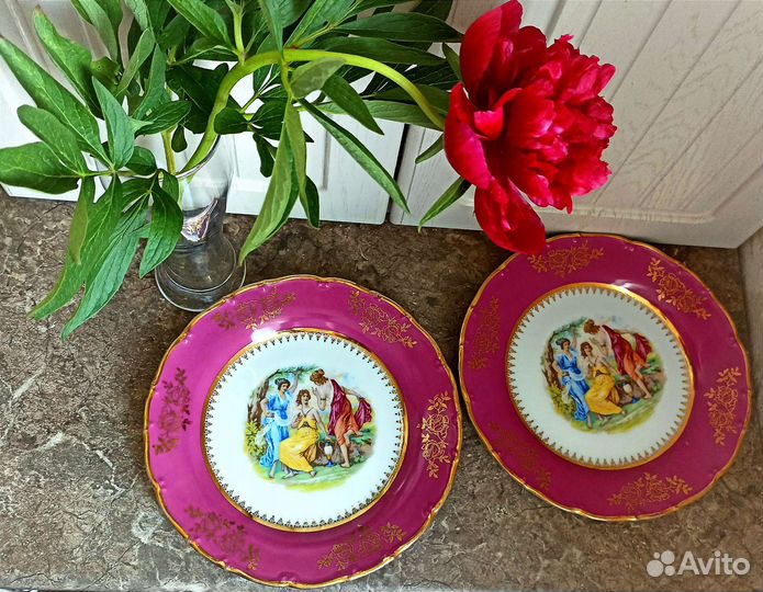 Тарелка фарфоровая