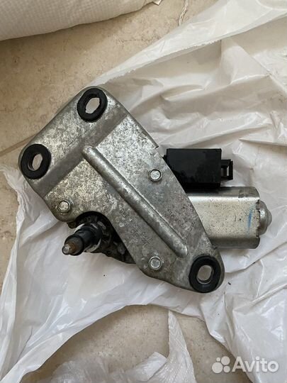 Моторчик крышки багажника приора хэтчбек