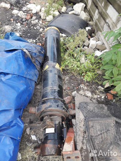 Гидравлический цилиндр hyva