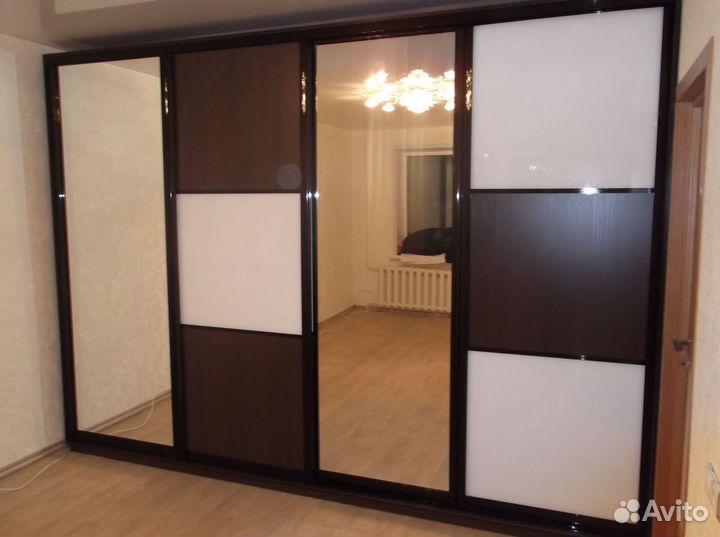 Шкаф стенка