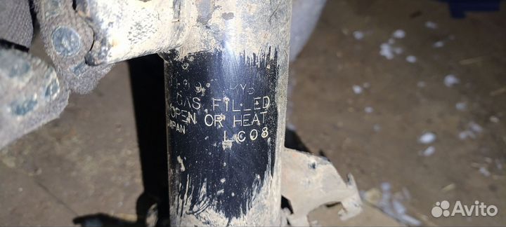 Амортизаторы передние KYB Excel-G Nissan X-Trail