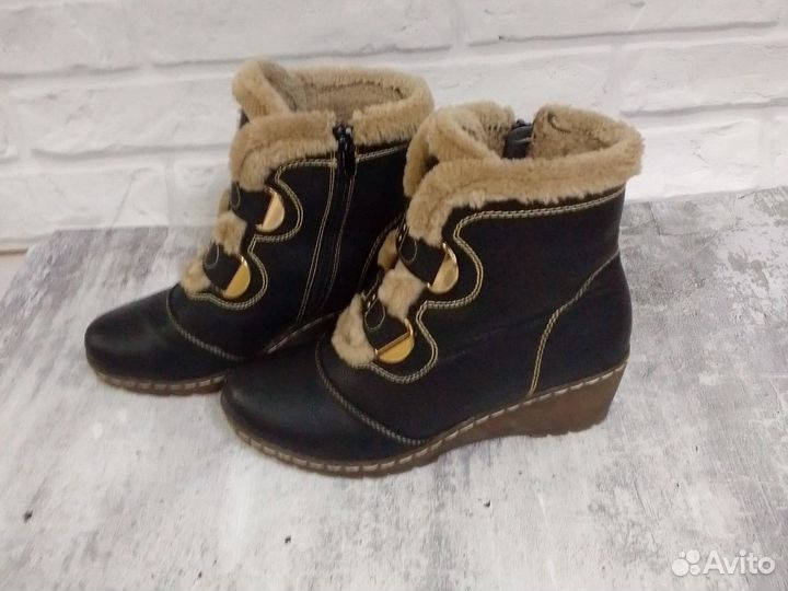 Ботинки женские зимние 39 размера