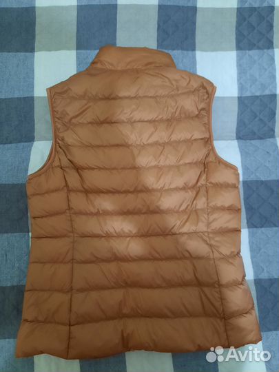 Жилетка женская uniqlo